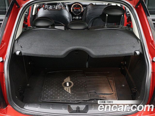Mini Cooper 5Door Standard 3rd — пробег 76 108 км — фото 5 из 5