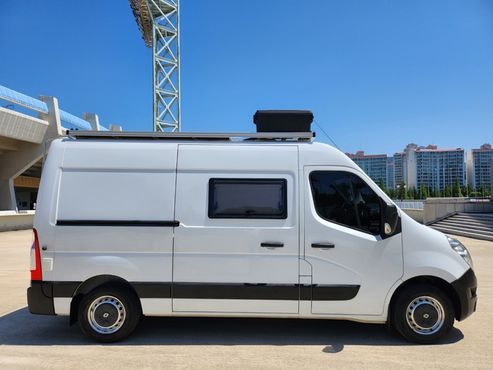 Renault (Samsung) Master Camping car — пробег 27 768 км — фото 4 из 5