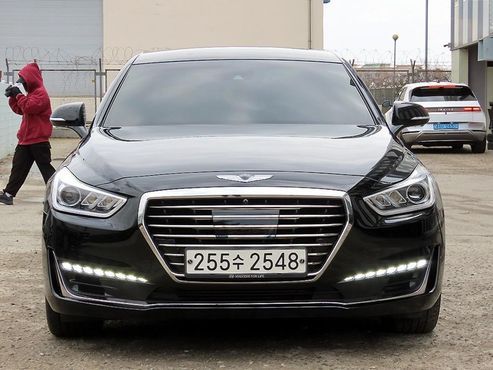 Genesis EQ900 3.3 T-GDI AWD Prestige — пробег 142 273 км — фото 1 из 5