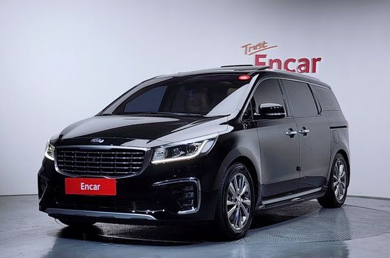 Kia Carnival Gasoline 9-Seater Noblesse Special — пробег 135 380 км — фото 1 из 5