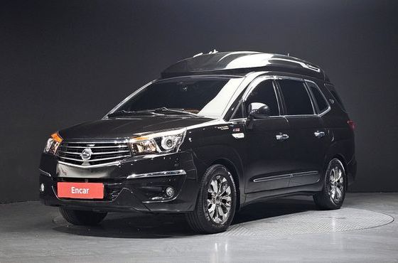 Ssangyong KORANDO 4WD Chateau 9-seater High-roof — пробег 99 387 км — фото 1 из 5