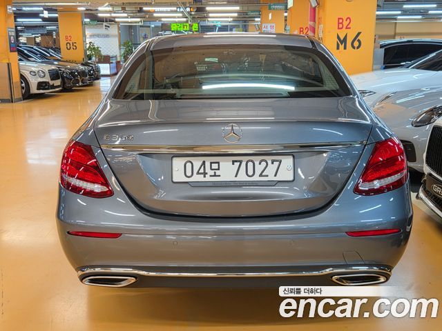 Mercedes-Benz E-Class из Кореи Encar