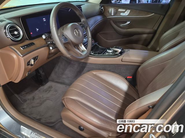 Mercedes-Benz E-Class из Кореи Encar