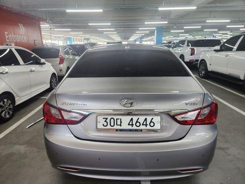 Hyundai Sonata Premier Deluxe — пробег 103 644 км — фото 4 из 5