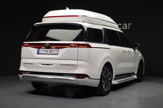 Kia Carnival Gasoline 9-Seater Hi-Limousine Signature — пробег 58 865 км — фото 2 из 5