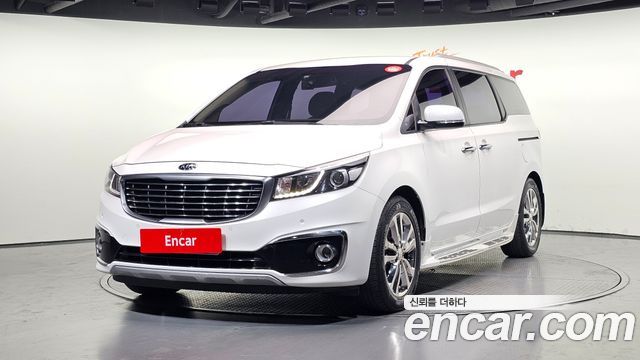 Kia Carnival 9-seater Prestige — пробег 188 804 км — фото 1 из 5