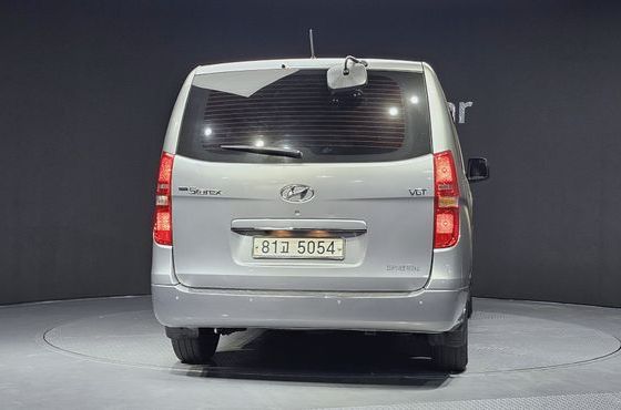 Hyundai Starex 3-Seater VAN Modern — пробег 180 799 км — фото 4 из 5