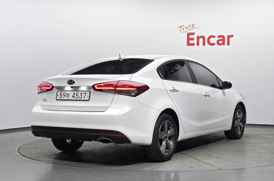 Kia K3 Trendy Style — пробег 83 153 км — фото 2 из 5