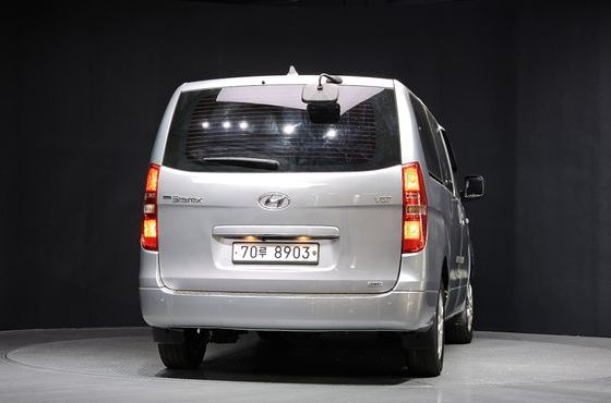 Hyundai Starex 4WD Wagon 12-Seater Smart — пробег 181 822 км — фото 4 из 5
