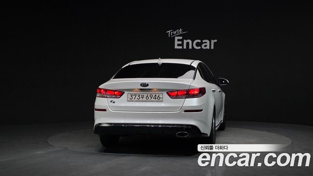 Kia K5 из Кореи Encar
