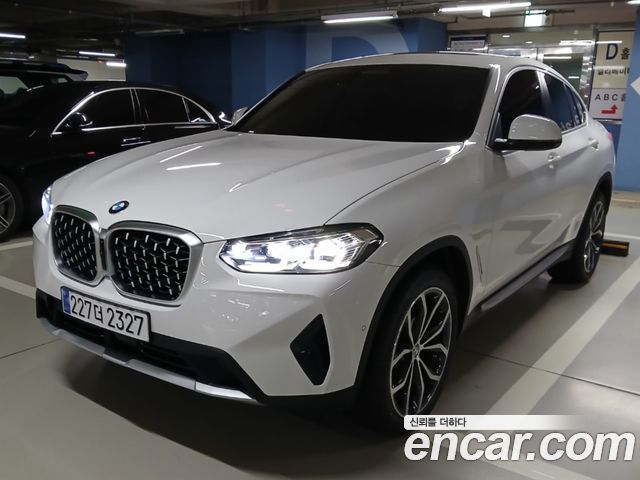 BMW X4 xDrive20i xLine — пробег 1 700 км — фото 2 из 5