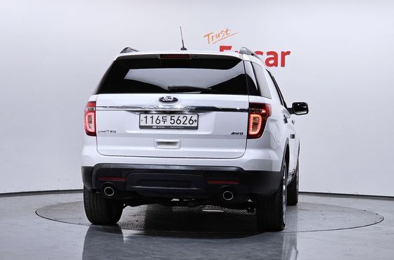 Ford Explorer 3.5 Limited 4WD 5th — пробег 90 814 км — фото 4 из 5