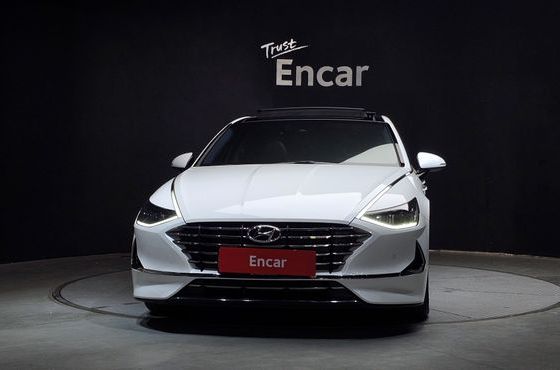 Hyundai Sonata 2.0 Premium Family — пробег 137 106 км — фото 3 из 5