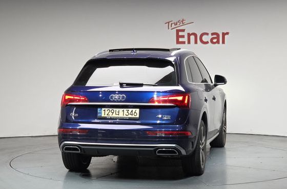 Audi Q5 45 TFSI Quattro Premium — пробег 143 468 км — фото 4 из 5