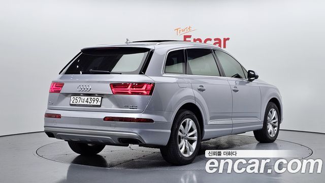 Audi Q7 из Кореи Encar