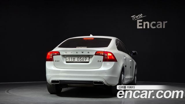 Volvo S60 из Кореи Encar