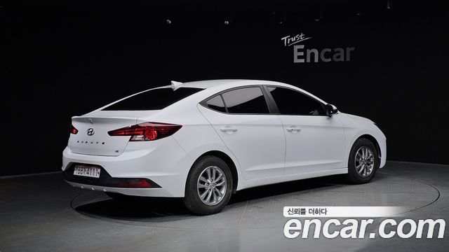Hyundai AVANTE 1.6 Smart — пробег 79 420 км — фото 2 из 5