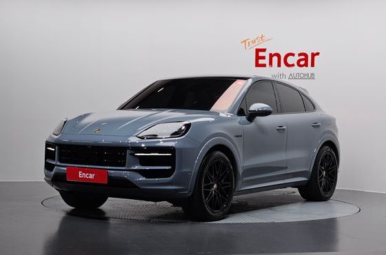 Porsche Cayenne 3.0 E-Hybrid Coupe — пробег 34 852 км — фото 1 из 5
