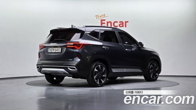 Kia Seltos из Кореи Encar