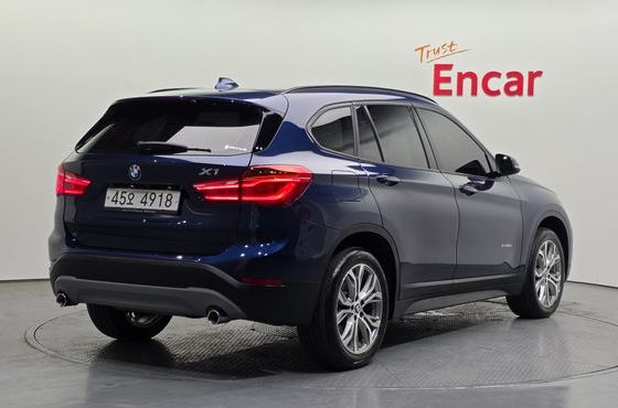 BMW X1 xDrive 20d Joy — пробег 88 095 км — фото 2 из 5