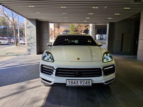 Porsche Cayenne 3.0 — пробег 66 800 км — фото 2 из 5