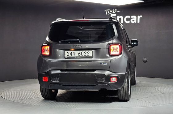 Jeep Renegade 2.4 Longitude — пробег 146 198 км — фото 4 из 5