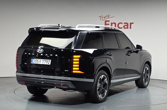 Hyundai Palisade HEV 2.5T 2WD 7-Seater Prestige — пробег 5 931 км — фото 2 из 5