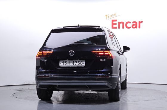 Volkswagen Tiguan 2.0 TDI 4Motion Prestige — пробег 151 272 км — фото 4 из 5