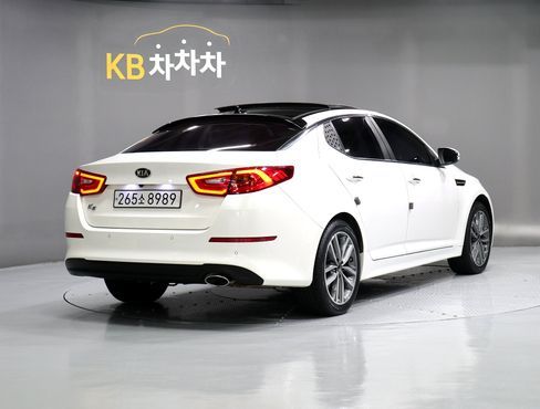 Kia K5 LPI Deluxe — пробег 94 082 км — фото 4 из 5