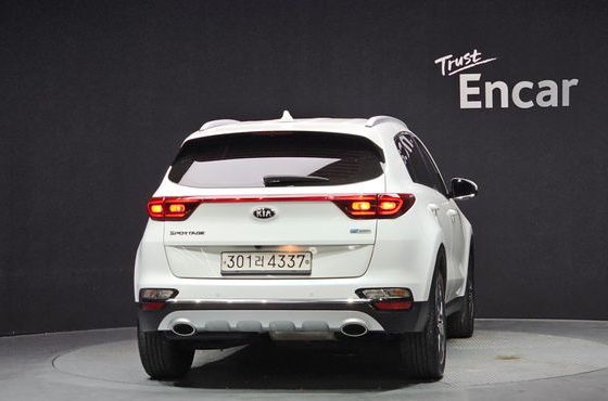 Kia Sportage Diesel 2.0 2WD Prestige — пробег 127 401 км — фото 4 из 5