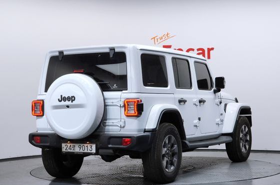 Jeep Wrangler 2.0 Overland 4Door — пробег 97 392 км — фото 2 из 5