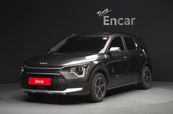 Kia Niro Trendy — пробег 22 105 км — фото 1 из 5