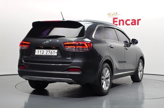 Kia Sorento Diesel 2.0 2WD Prestige — пробег 219 119 км — фото 2 из 5
