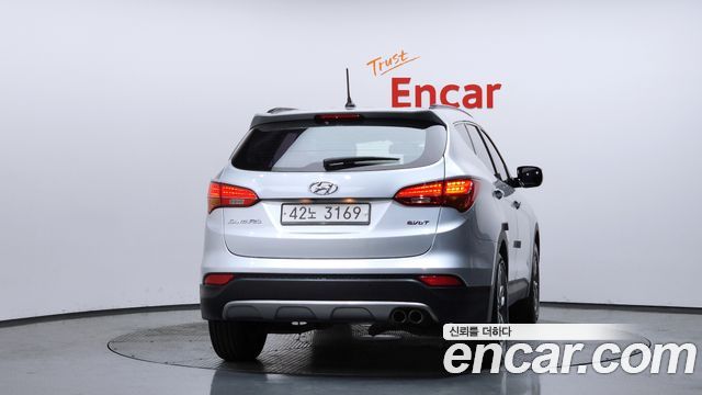 Hyundai Santafe Diesel(e-VGT) 2.0 2WD Premium — пробег 211 741 км — фото 4 из 5