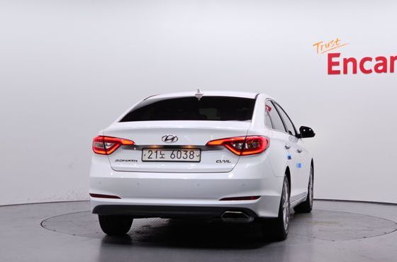 Hyundai Sonata 2.0 Smart — пробег 188 888 км — фото 4 из 5