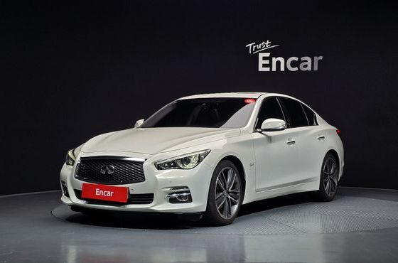 Infiniti Q50 2.2d Premium — пробег 178 380 км — фото 1 из 5