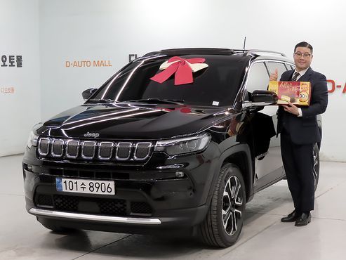 Jeep Compass 2.4 Limitied AWD — пробег 69 823 км — фото 1 из 5