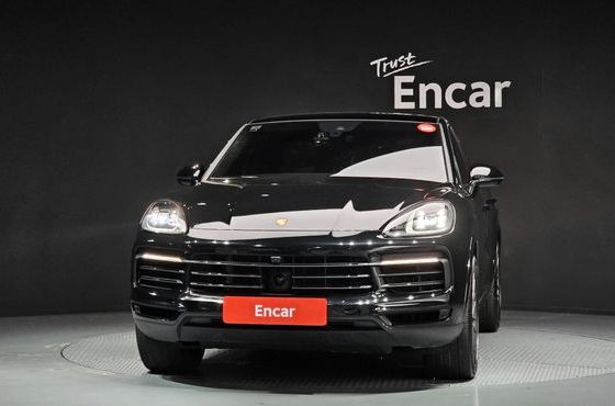 Porsche Cayenne 3.0 COUPE PLATINUM EDITION — пробег 22 551 км — фото 3 из 5