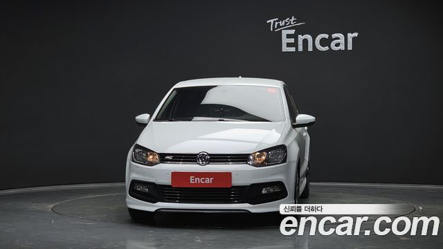 Volkswagen Polo из Кореи Encar