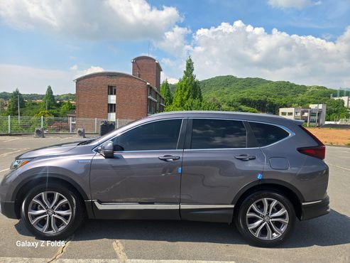 Honda CR-V 2.0 Hybrid Touring 4WD — пробег 44 600 км — фото 4 из 5