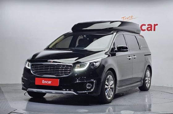 Kia Carnival Gasoline 7-seater Hi-Limousine President — пробег 66 989 км — фото 1 из 5