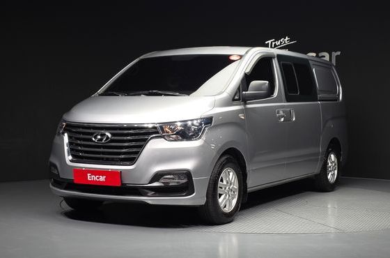 Hyundai Starex Van 5-Seater Smart — пробег 194 579 км — фото 1 из 5