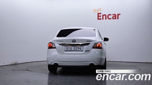 Nissan Altima из Кореи Encar