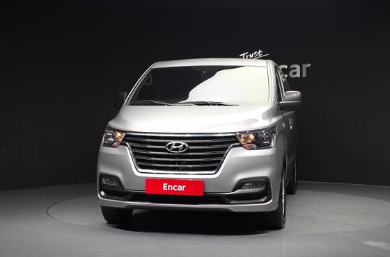 Hyundai Starex Van 3-Seater Smart — пробег 95 394 км — фото 3 из 5