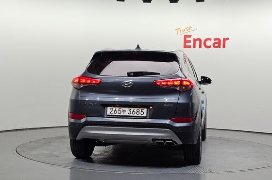Hyundai Tucson Diesel 2.0 2WD Modern — пробег 134 819 км — фото 4 из 5