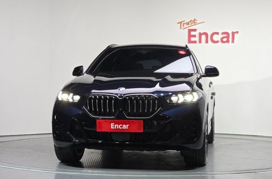 BMW X6 xDrive40i M Sport — пробег 26 311 км — фото 3 из 5