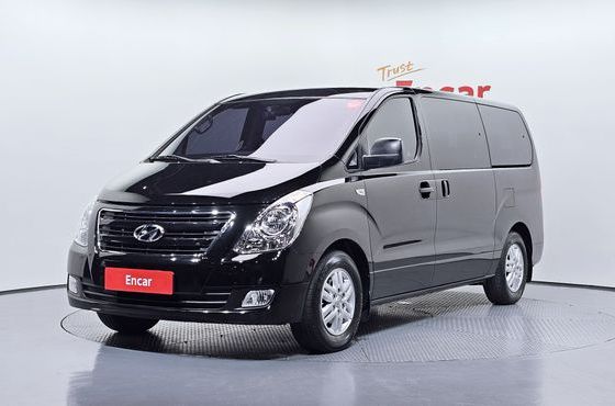 Hyundai Starex 12-Seater Wagon Smart — пробег 46 018 км — фото 1 из 5