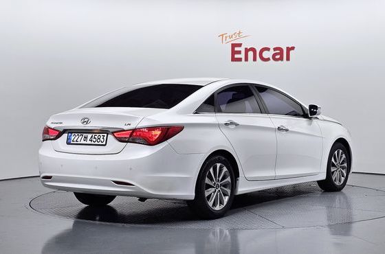 Hyundai Sonata LPI Premium — пробег 127 951 км — фото 2 из 5