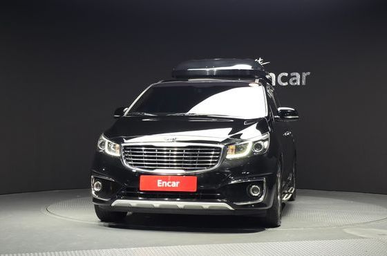 Kia Carnival 9-seater Prestige — пробег 103 006 км — фото 3 из 5