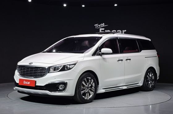 Kia Carnival 9-seater Prestige — пробег 105 998 км — фото 1 из 5